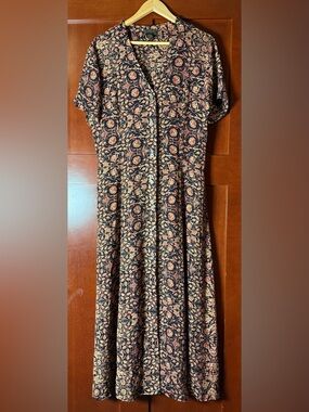Vintage 90’s Georgiou Dark Floral Silk “Monica” Button Up Maxi Dress Size 14